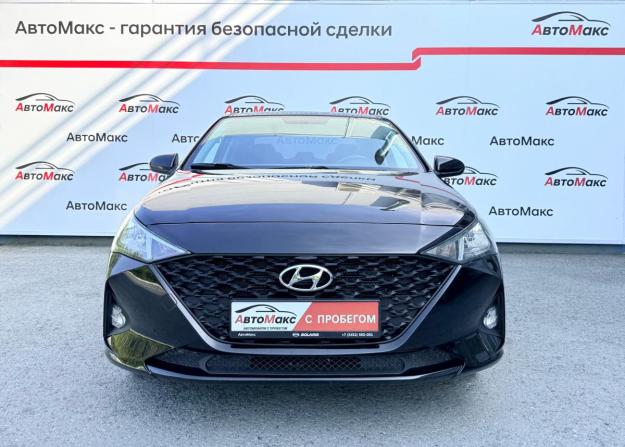 Hyundai Solaris II Рестайлинг с пробегом 2021 года, цена 1 360 000 рублей, 95018 км, седан, Автокод Объявления