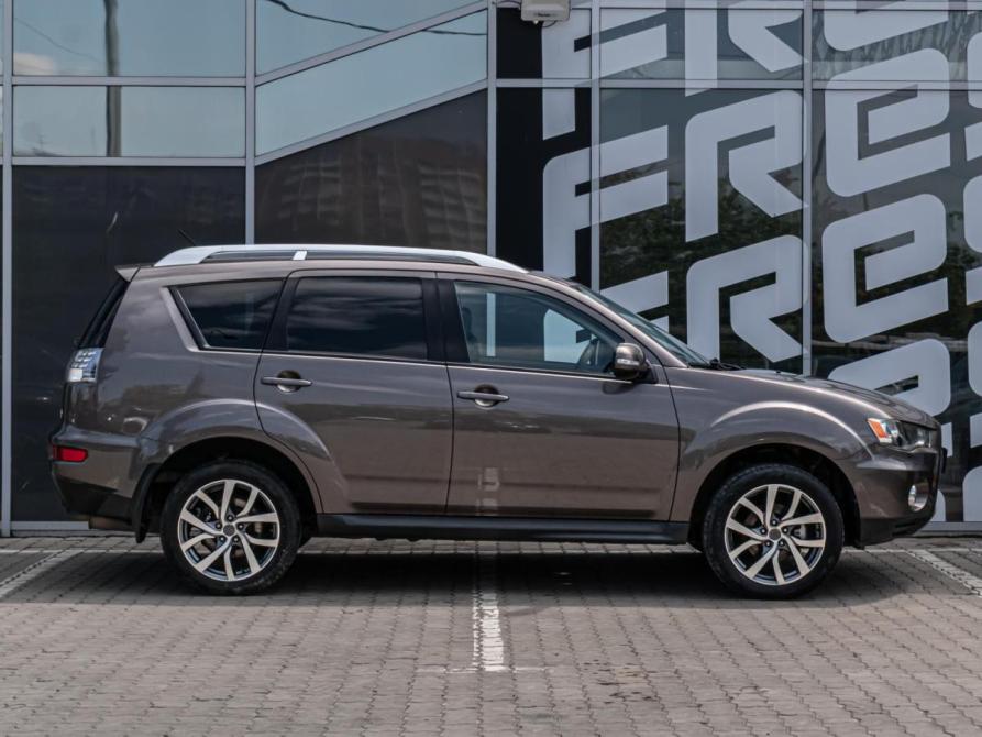 Mitsubishi Outlander II Рестайлинг Краснодар  - изображение 5