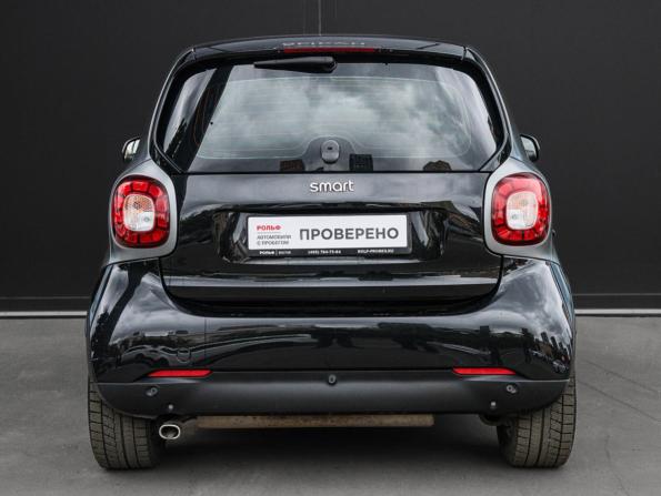 Smart Fortwo III с пробегом 2016 года, цена 1 650 000 рублей, 33525 км, хэтчбек, Автокод Объявления