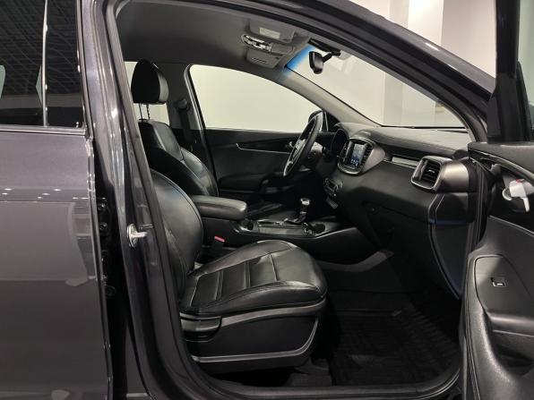 Kia Sorento III Prime Рестайлинг с пробегом 2019 года, цена 2 490 000 рублей, 185602 км, внедорожник, Автокод Объявления