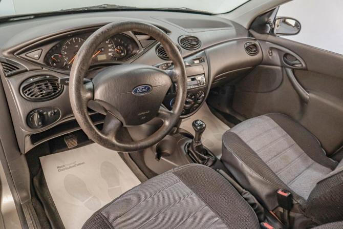 Ford Focus I Рестайлинг с пробегом 2003 года, цена 449 000 рублей, 198000 км, седан, Автокод Объявления