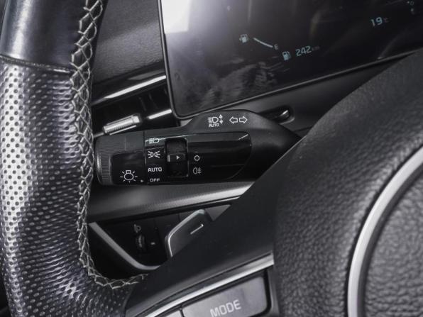 Kia Sportage V с пробегом 2023 года, цена 4 050 000 рублей, 38942 км, внедорожник, Автокод Объявления