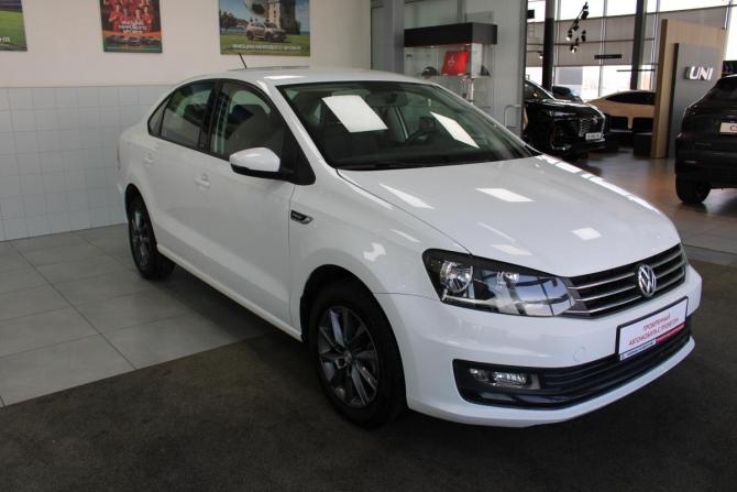 Volkswagen Polo V Рестайлинг с пробегом 2016 года, цена 1 050 000 рублей, 119000 км, седан, Автокод Объявления