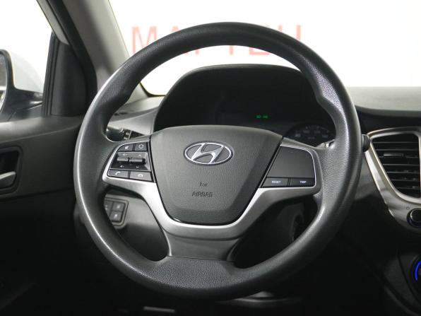 Hyundai Solaris II Рестайлинг с пробегом 2020 года, цена 1 445 000 рублей, 126472 км, седан, Автокод Объявления