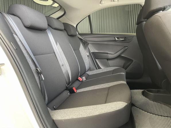 Skoda Rapid II с пробегом 2020 года, цена 1 447 000 рублей, 51980 км, лифтбек, Автокод Объявления