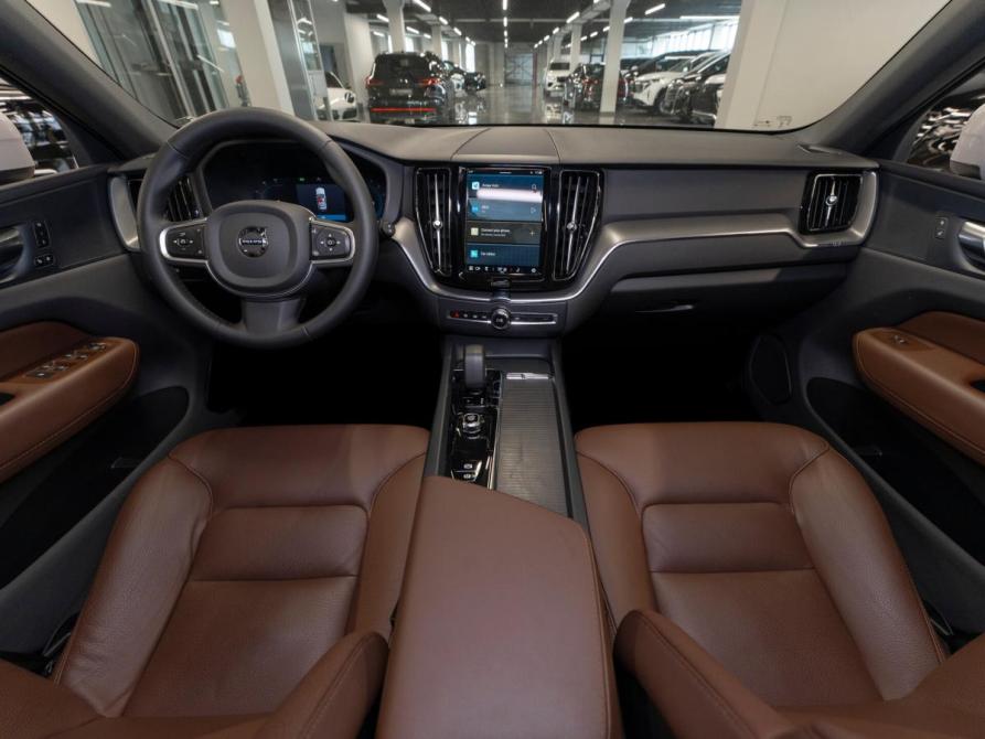 Volvo XC60 II Рестайлинг Москва  - изображение 8
