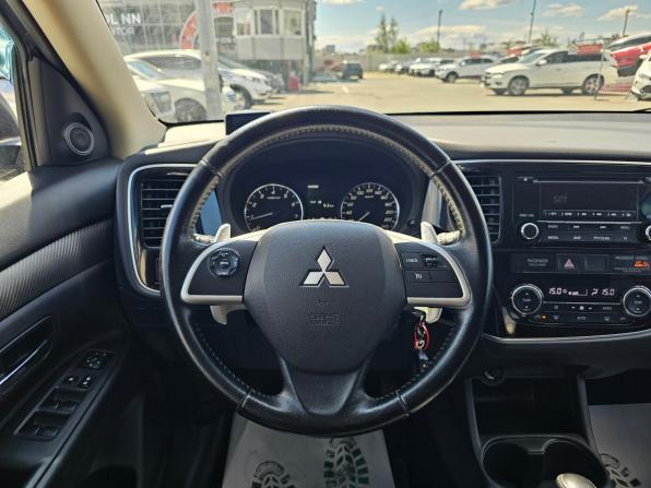 Mitsubishi Outlander III Рестайлинг с пробегом 2014 года, цена 1 599 995 рублей, 169141 км, внедорожник, Автокод Объявления