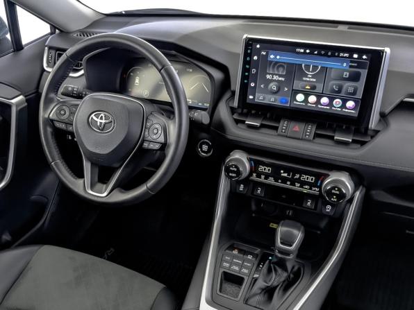 Toyota RAV4 V (XA50) с пробегом 2023 года, цена 3 900 000 рублей, 9207 км, внедорожник, Автокод Объявления