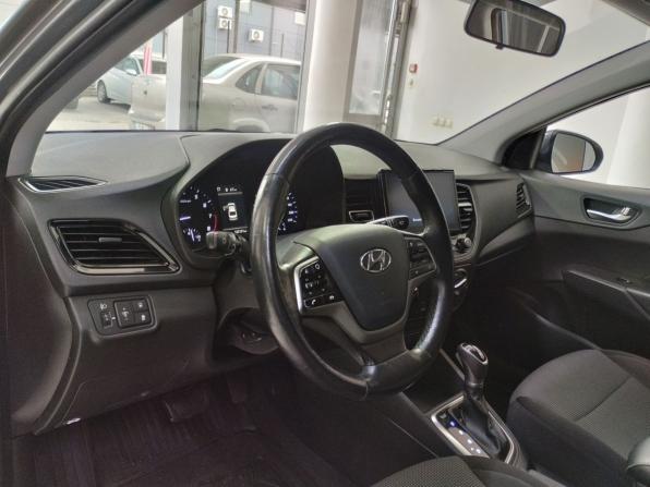 Hyundai Solaris II Рестайлинг с пробегом 2021 года, цена 1 410 000 рублей, 123130 км, седан, Автокод Объявления