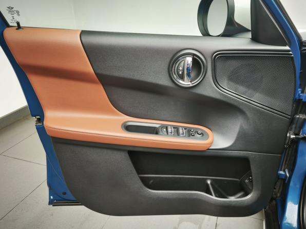 Mini Countryman II Рестайлинг с пробегом 2021 года, цена 2 375 000 рублей, 131757 км, внедорожник, Автокод Объявления