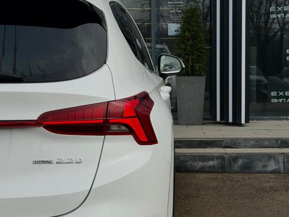 Новый Hyundai Santa Fe IV Рестайлинг 2021 года, цена 2 970 000 рублей, внедорожник, Автокод Объявления