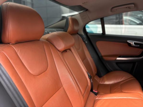 Volvo S60 II с пробегом 2012 года, цена 822 000 рублей, 208071 км, седан, Автокод Объявления