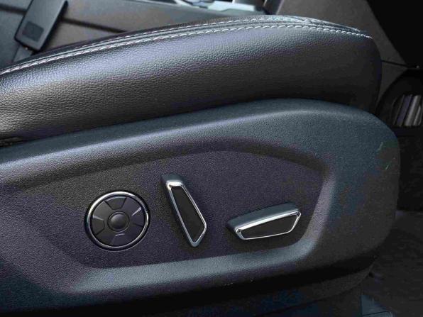 Ford Explorer V Рестайлинг 2 с пробегом 2018 года, цена 3 199 000 рублей, 125100 км, внедорожник, Автокод Объявления