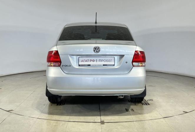 Volkswagen Polo V с пробегом 2013 года, цена 850 000 рублей, 136119 км, седан, Автокод Объявления