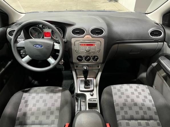 Ford Focus II Рестайлинг с пробегом 2009 года, цена 1 420 000 рублей, 13602 км, седан, Автокод Объявления