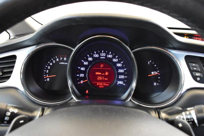 Kia Ceed II Рестайлинг с пробегом 2016 года, цена 1 450 000 рублей, 87813 км, хэтчбек, Автокод Объявления