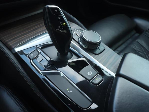 BMW 5 серии VII (G30/G31/G38) с пробегом 2018 года, цена 4 200 000 рублей, 129597 км, седан, Автокод Объявления