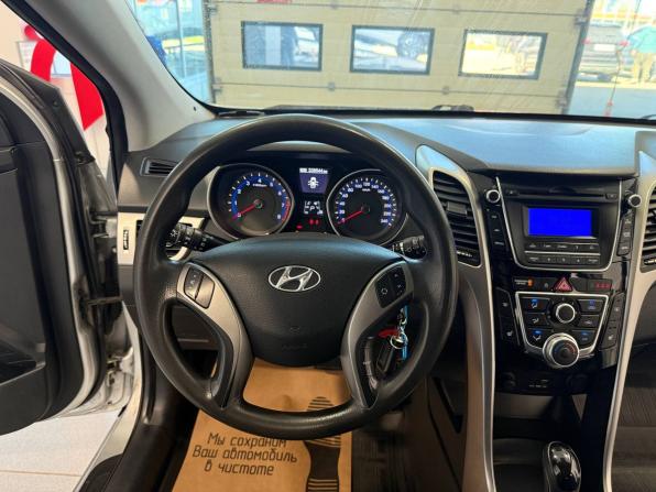 Hyundai i30 II Рестайлинг с пробегом 2016 года, цена 1 075 000 рублей, 238373 км, хэтчбек, Автокод Объявления