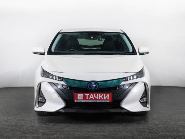 Toyota Prius IV (XW50) с пробегом 2018 года, цена 2 000 000 рублей, 180853 км, лифтбек, Автокод Объявления