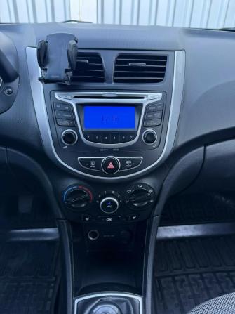 Hyundai Solaris I с пробегом 2013 года, цена 459 000 рублей, 276942 км, хэтчбек, Автокод Объявления
