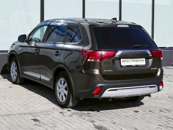 Mitsubishi Outlander III Рестайлинг 3 с пробегом 2018 года, цена 1 924 000 рублей, 84800 км, внедорожник, Автокод Объявления