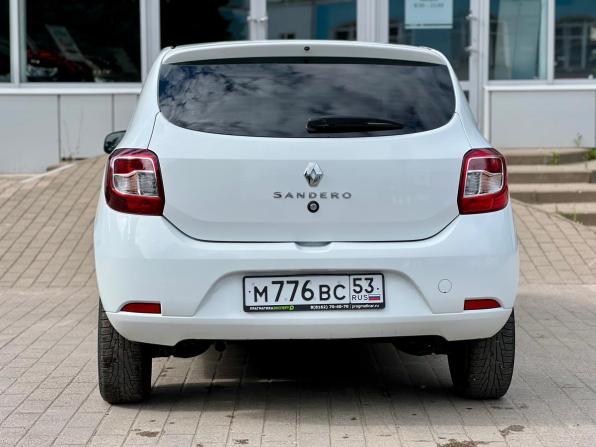 Renault Sandero II Рестайлинг с пробегом 2020 года, цена 849 000 рублей, 130000 км, хэтчбек, Автокод Объявления