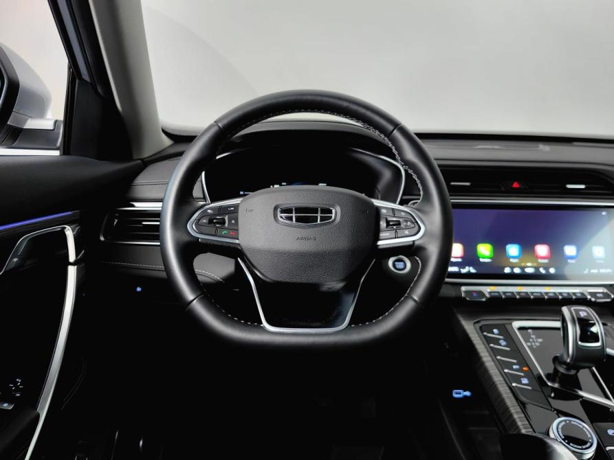 Geely Atlas Pro Москва  - изображение 13