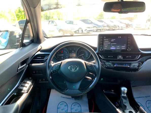 Toyota C-HR I с пробегом 2019 года, цена 2 310 000 рублей, 66915 км, внедорожник, Автокод Объявления