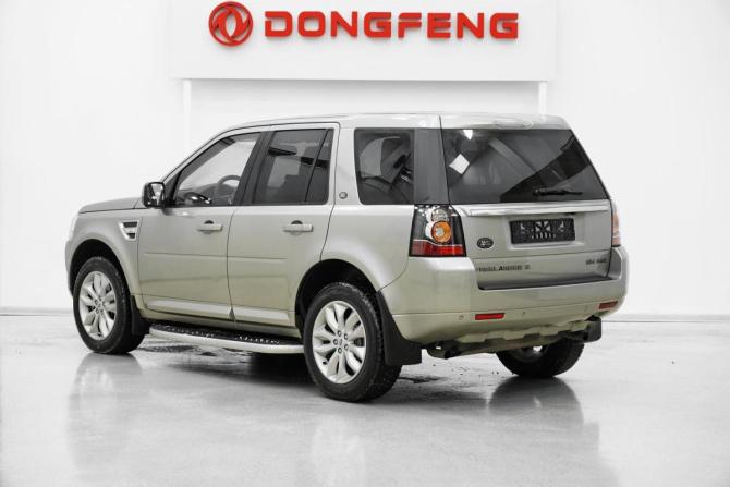 Land Rover Freelander II Рестайлинг 2 с пробегом 2014 года, цена 1 329 000 рублей, 122000 км, внедорожник, Автокод Объявления