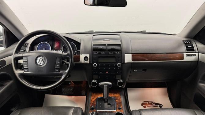 Volkswagen Touareg I Рестайлинг с пробегом 2008 года, цена 949 000 рублей, 309931 км, внедорожник, Автокод Объявления