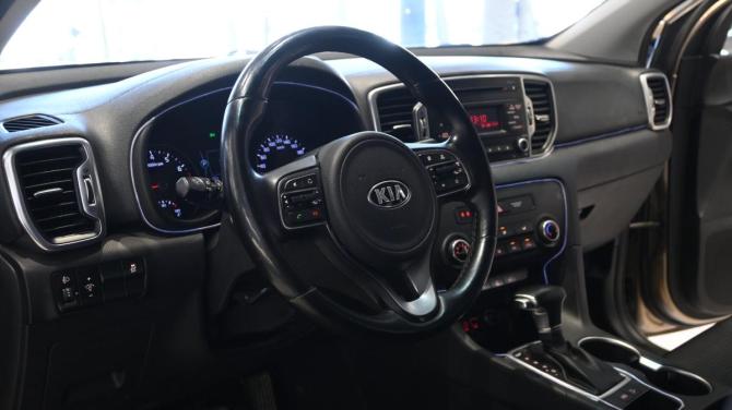 Kia Sportage IV с пробегом 2016 года, цена 1 620 000 рублей, 162347 км, внедорожник, Автокод Объявления