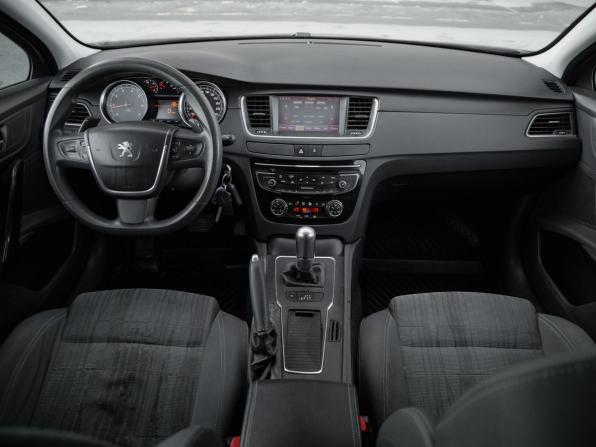 Peugeot 508 I с пробегом 2012 года, цена 589 000 рублей, 210000 км, седан, Автокод Объявления