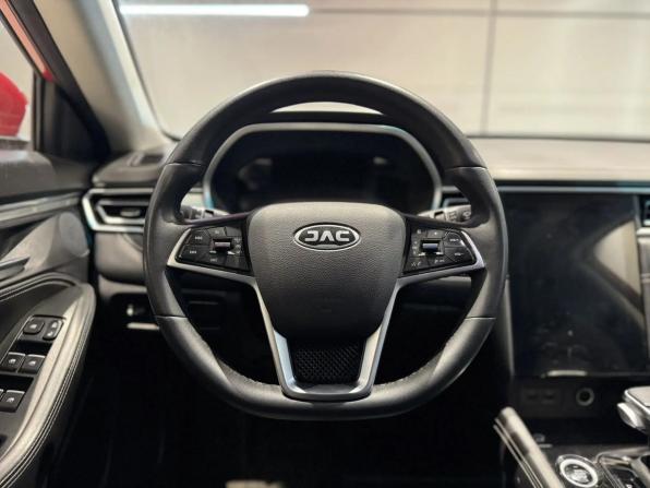 JAC J7 I с пробегом 2023 года, цена 1 120 000 рублей, 56359 км, лифтбек, Автокод Объявления