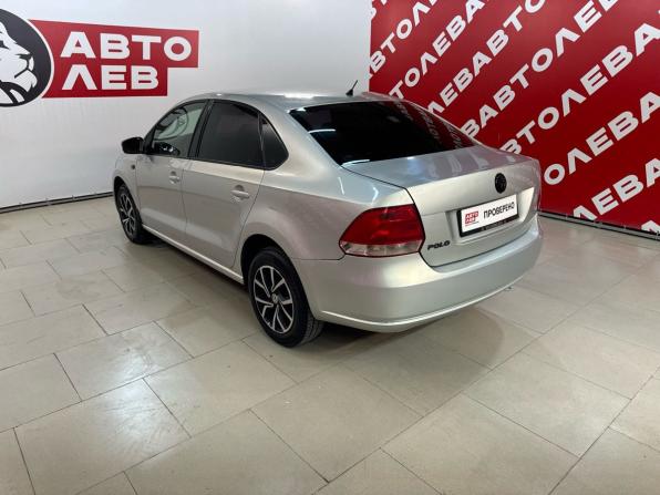 Volkswagen Polo V с пробегом 2011 года, цена 699 000 рублей, 236528 км, седан, Автокод Объявления