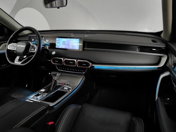 JETOUR X70+ I Рестайлинг с пробегом 2023 года, цена 2 000 000 рублей, 14922 км, внедорожник, Автокод Объявления