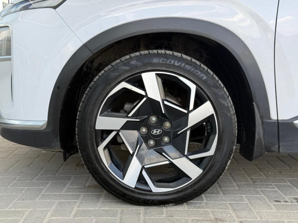 Hyundai Santa Fe IV Рестайлинг с пробегом 2021 года, цена 3 329 000 рублей, 137000 км, внедорожник, Автокод Объявления