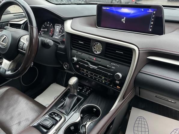 Lexus RX IV с пробегом 2018 года, цена 4 000 000 рублей, 167500 км, внедорожник, Автокод Объявления