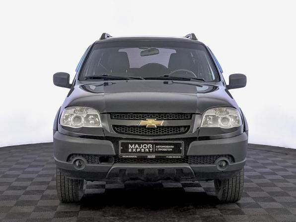 Chevrolet Niva I Рестайлинг с пробегом 2018 года, цена 700 000 рублей, 117027 км, внедорожник, Автокод Объявления