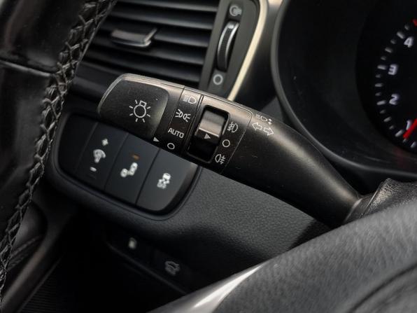 Kia Sorento III Prime Рестайлинг с пробегом 2019 года, цена 2 989 000 рублей, 155741 км, внедорожник, Автокод Объявления