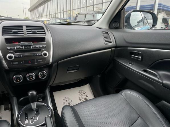 Mitsubishi ASX I с пробегом 2012 года, цена 1 125 000 рублей, 182000 км, внедорожник, Автокод Объявления
