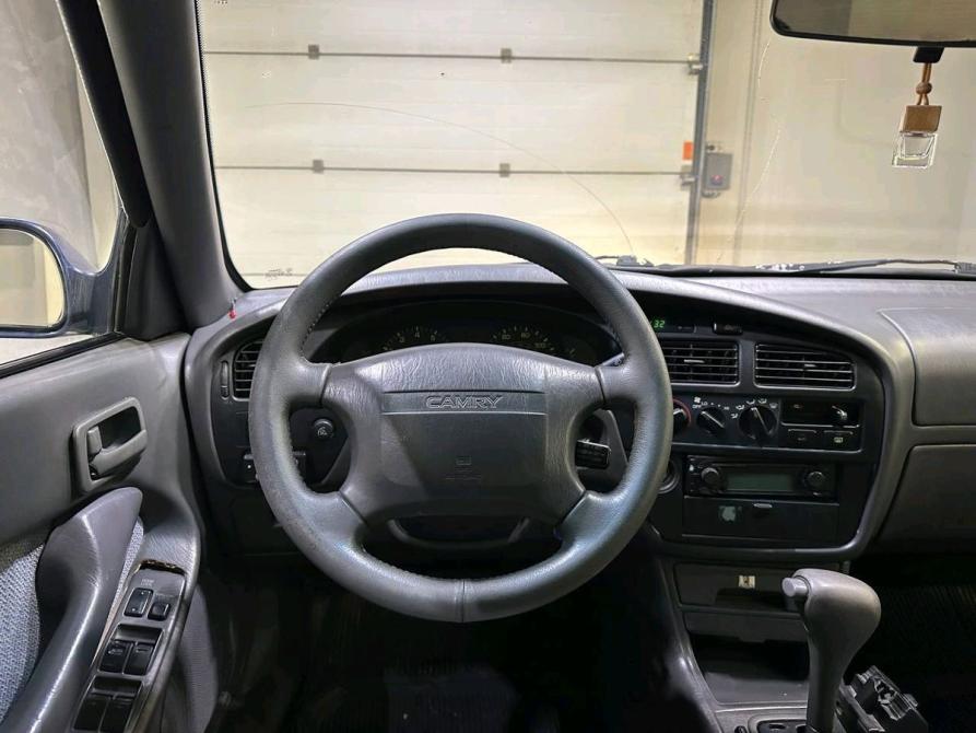 Toyota Camry III (XV10) Новосибирск  - изображение 18