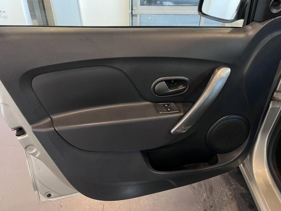 Renault Logan II Рестайлинг Чебоксары  - изображение 22