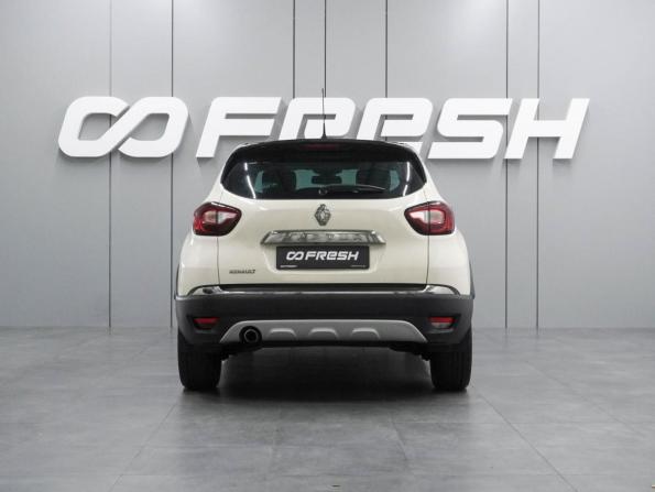 Renault Kaptur I с пробегом 2019 года, цена 1 449 000 рублей, 118215 км, внедорожник, Автокод Объявления