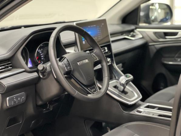 Haval M6 II с пробегом 2025 года, цена 2 050 000 рублей, 8300 км, внедорожник, Автокод Объявления