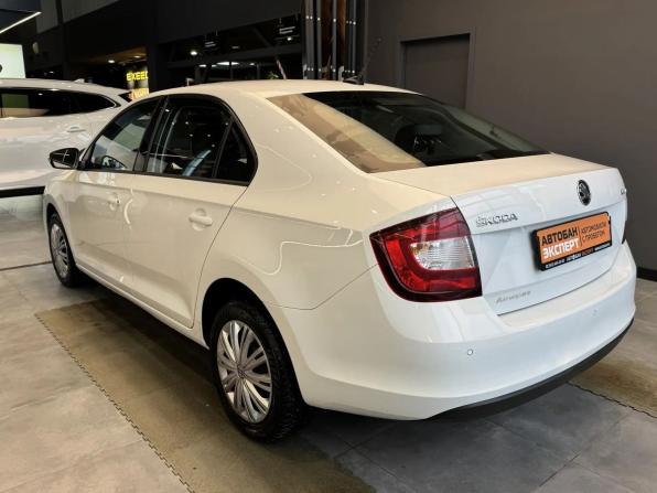 Skoda Rapid I Рестайлинг с пробегом 2019 года, цена 1 155 000 рублей, 132084 км, лифтбек, Автокод Объявления
