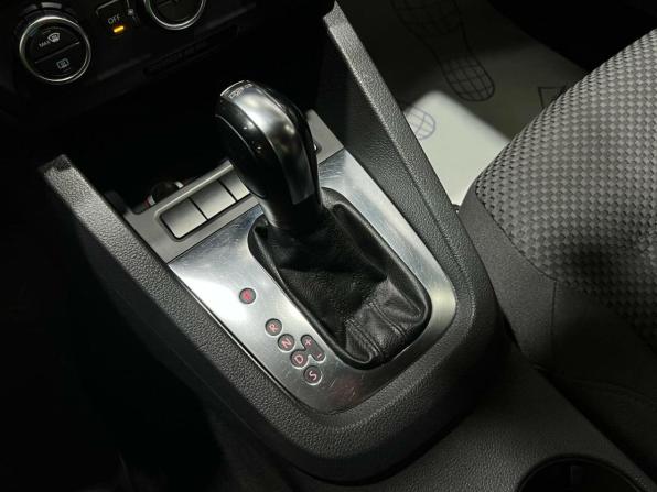 Volkswagen Jetta VI с пробегом 2012 года, цена 799 000 рублей, 278611 км, седан, Автокод Объявления