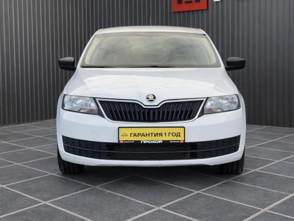 Skoda Rapid I с пробегом 2017 года, цена 897 000 рублей, 142061 км, лифтбек, Автокод Объявления