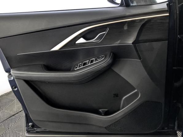 Omoda C5 I с пробегом 2024 года, цена 1 805 000 рублей, 35001 км, внедорожник, Автокод Объявления