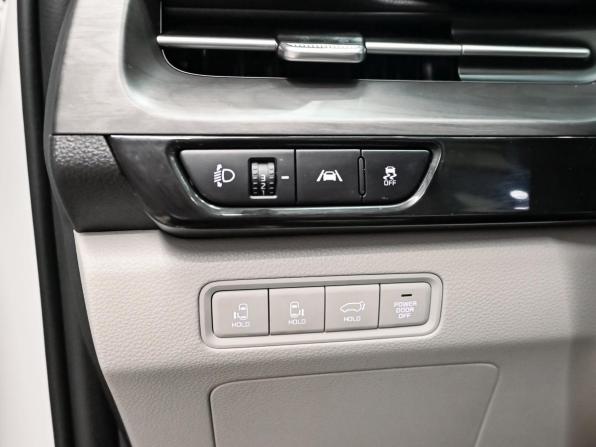 Kia Carnival IV с пробегом 2022 года, цена 4 700 000 рублей, 82762 км, минивэн, Автокод Объявления