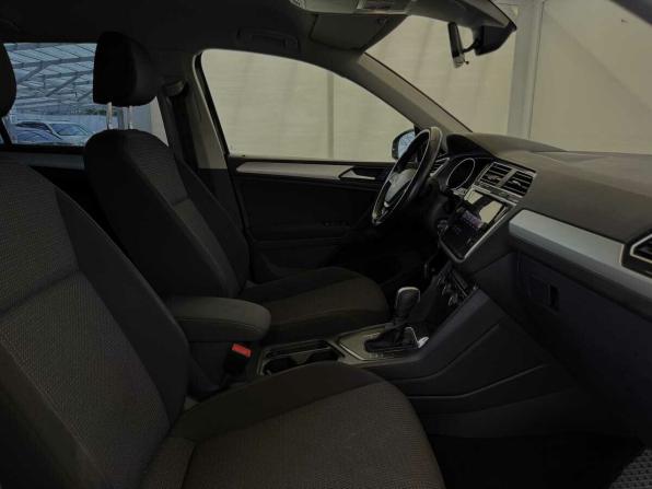 Volkswagen Tiguan II с пробегом 2019 года, цена 1 950 000 рублей, 148947 км, внедорожник, Автокод Объявления